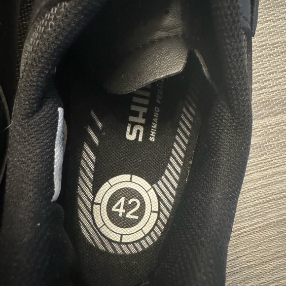 SHIMANO SH-RP1 High Performing All-Rounder Cycling Shoe - Picture 2 of 3